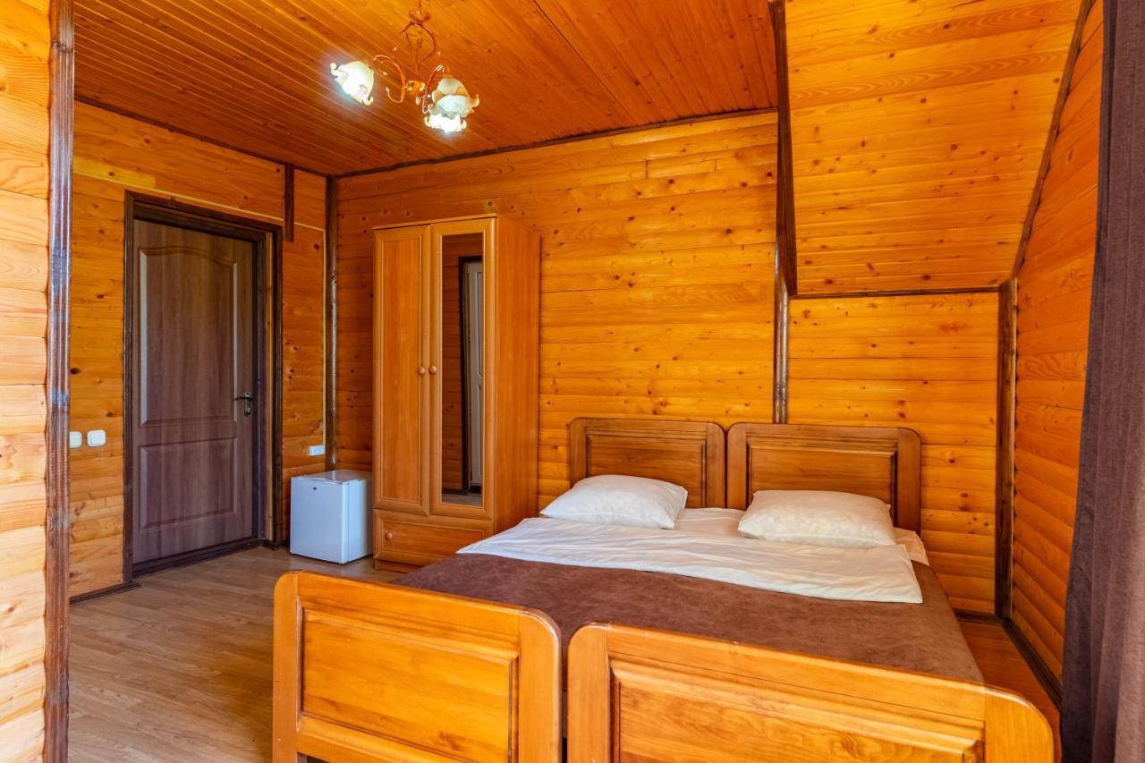 Hotel Гуцульська Світлиця Bukowel Zewnętrze zdjęcie